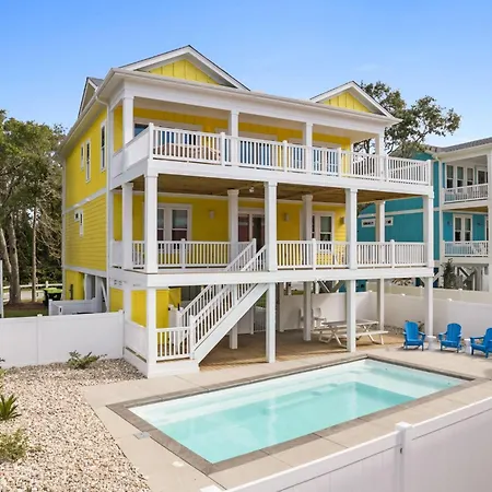 Experience Luxury At The Orchards On Oak Island Villa